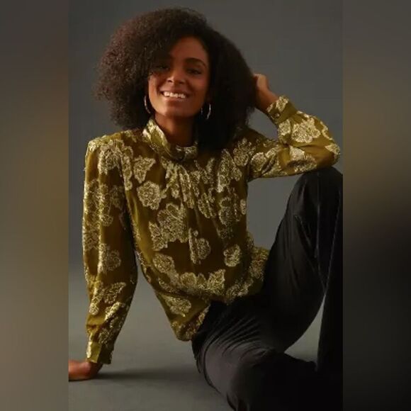 NWOT Mille Charlotte Long Sleeve Metallic Pleated Blouse in Gold Leaf size XXS - Picture 3 of 16